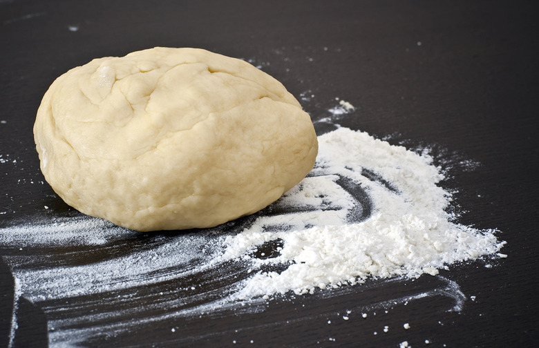 Smash and Stretch the Dough