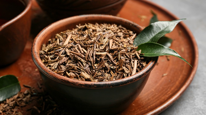 bowl of looseleaf tea