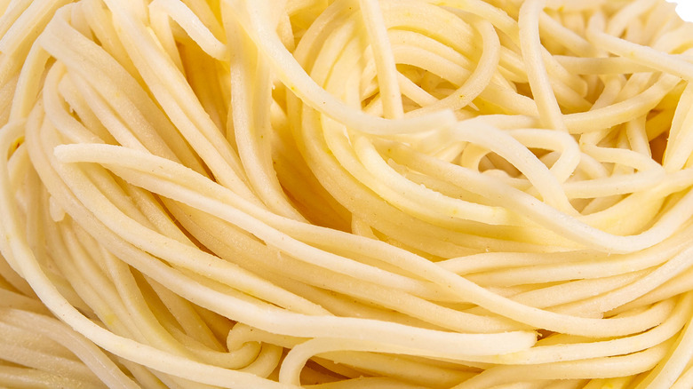 Stringy egg noodles