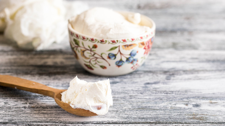 bowl and spoon of mascarpone cream 