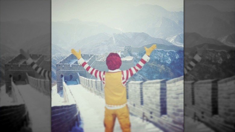 Ronald McDonald on Great Wall