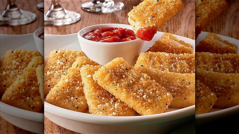 Fried mozzarella with marinara