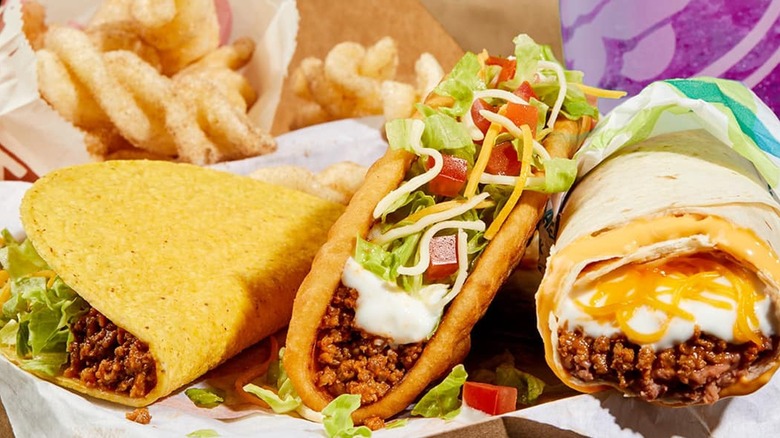 Taco Bell beef tacos and burrito