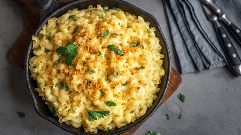 skillet mac and cheese