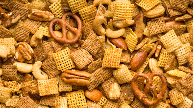 closeup chex mix
