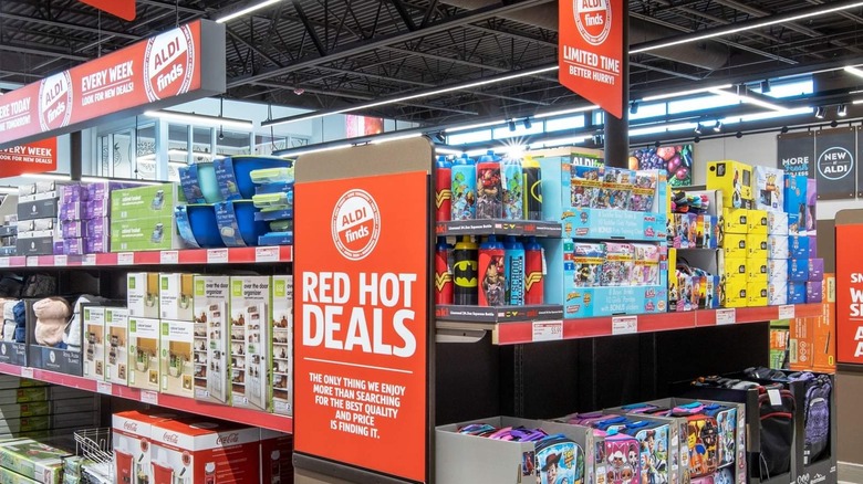 Aldi aisles
