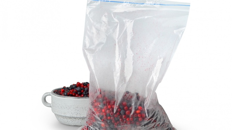 Ziploc bag with berries