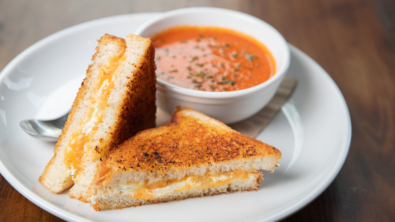 Grilled cheese with tomato soup