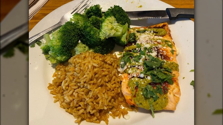 Salmon with side of broccoli