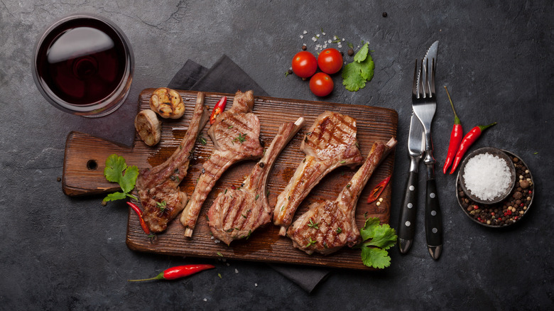 Lamb chops and red wine