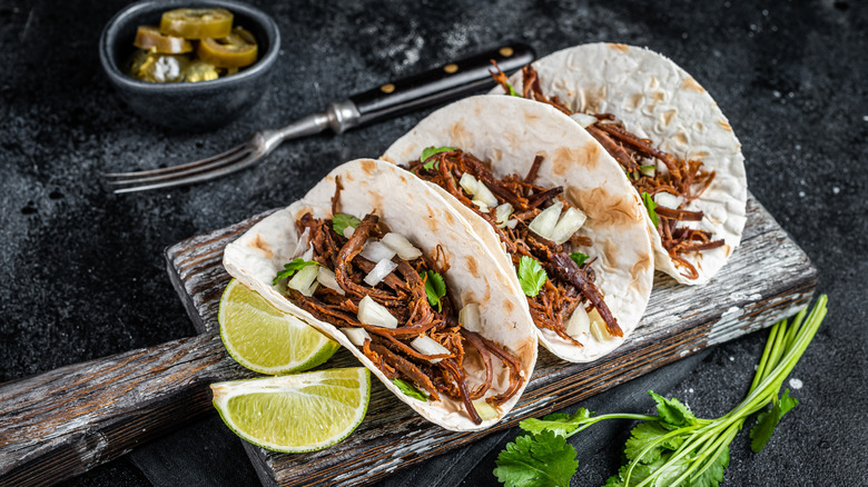 Carnitas with cilantro and onion