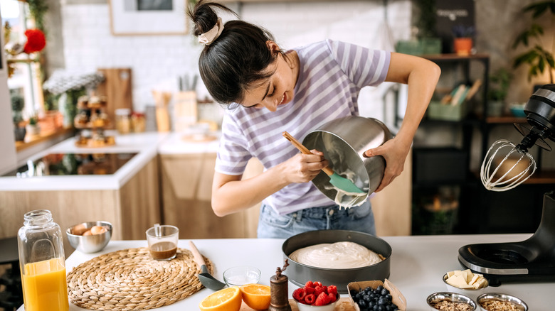 woman baking a cake