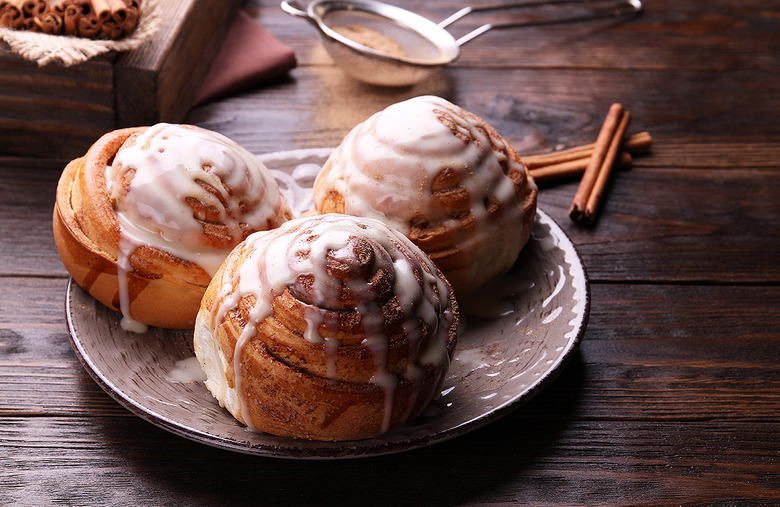 Cinnamon roll