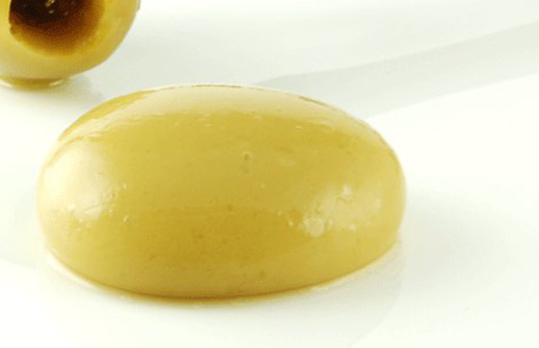 Spherified Olive: elBulli