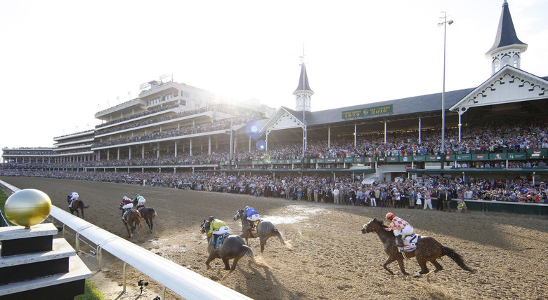 Kentucky: Churchill Downs (Louisville)	
