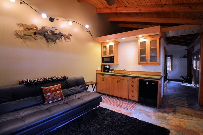 Alaska: Tecumseh's Stall (Girdwood)