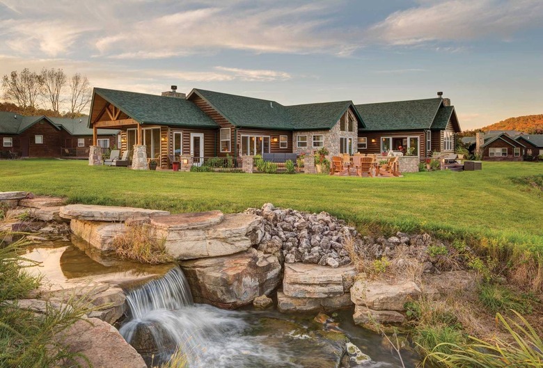 Missouri: Lake of the Ozarks Cottage 21 (Camdenton)