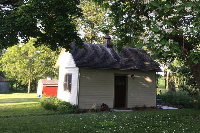 Nebraska: Historic Summer Kitchen - Cottage (Waverly)