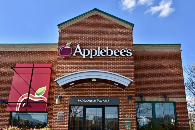 New York: Applebee's