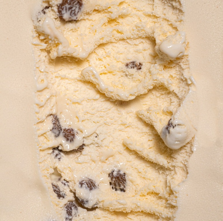 Rum raisin