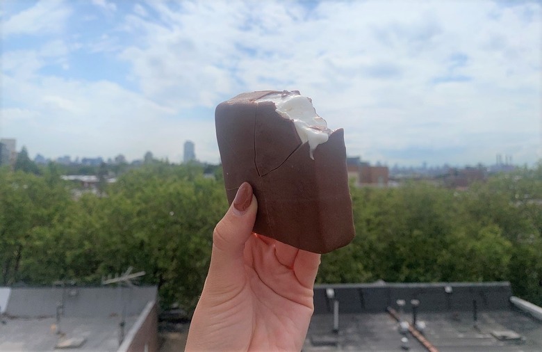 Nebraska: Klondike Bar 