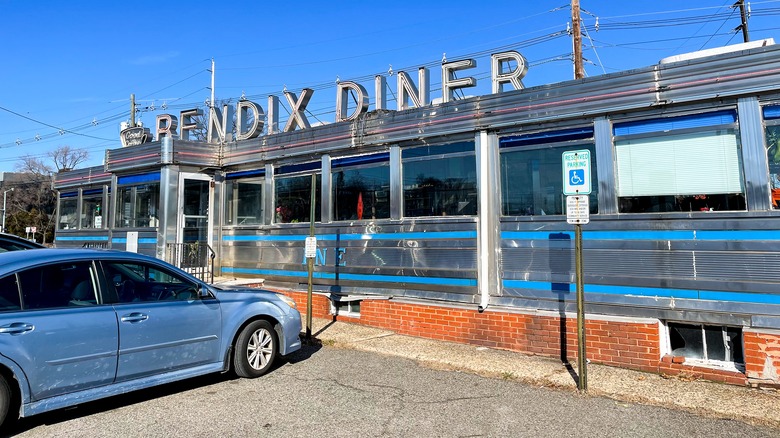 Iconic diner
