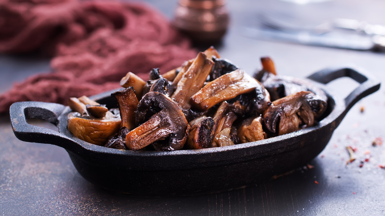 Mushrooms in a bowl