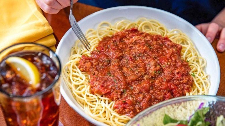Olive Garden food