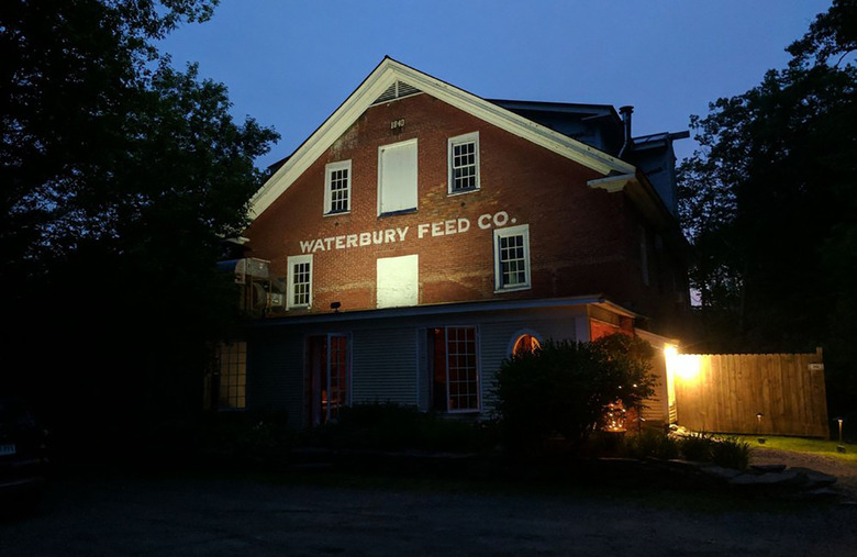 Vermont: Hen of the Wood (Waterbury)
