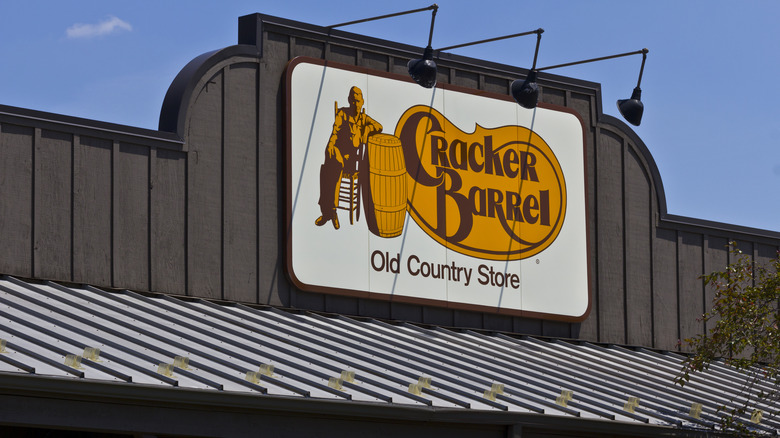 Cracker Barrel storefront sign
