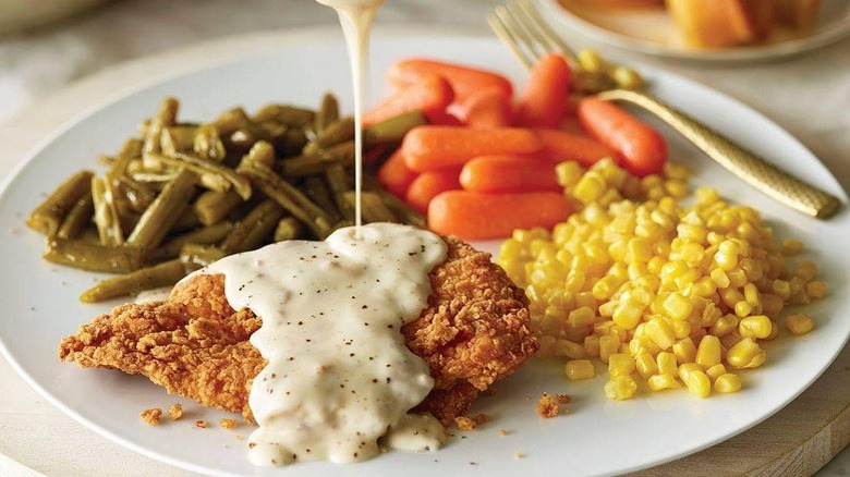 Cracker Barrel chicken dinner plate
