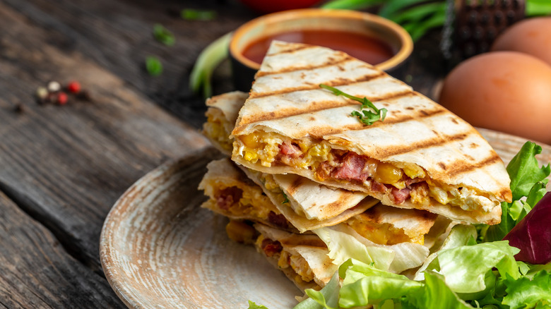 cheese and egg quesadilla