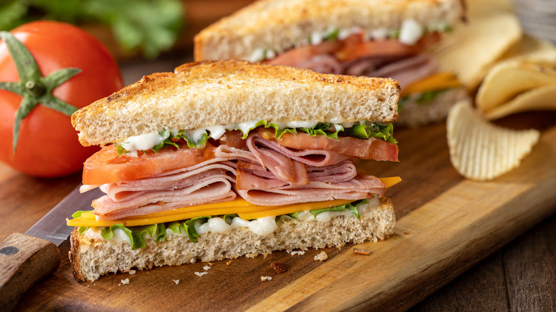 Ham and cheese sandwich
