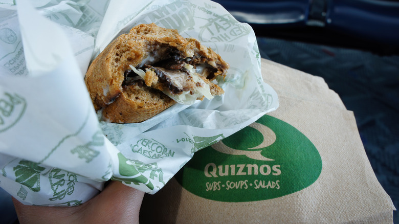  Quiznos sandwich 