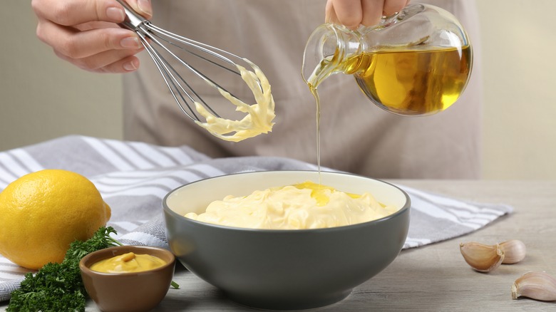 Homemade salad dressing