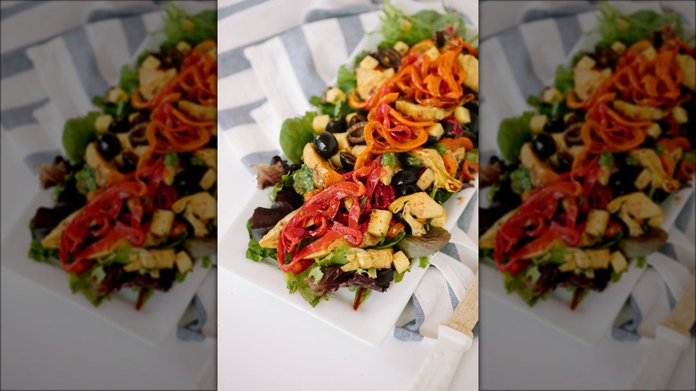 canned artichoke antipasto