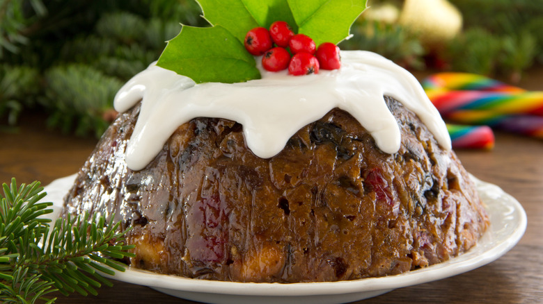 figgy pudding with cream top