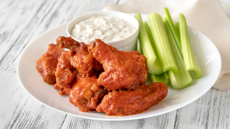 Wings blue cheese dip celery