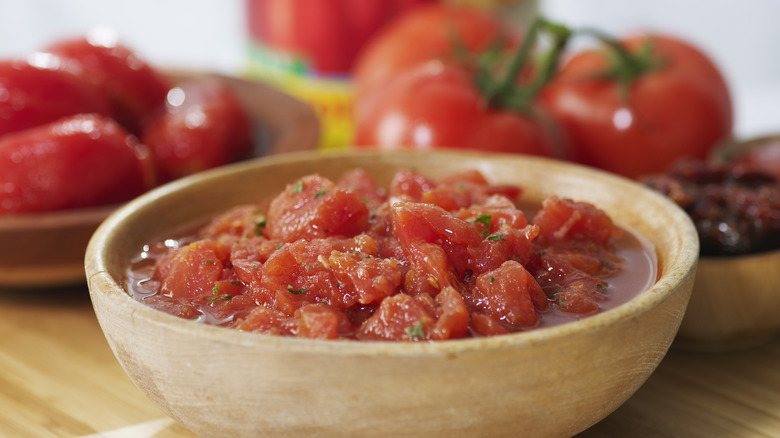 different variations of canned tomatoes
