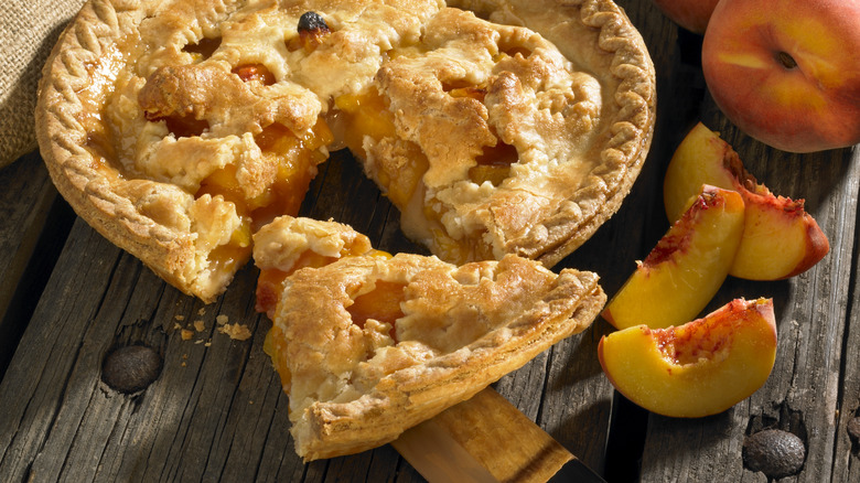 peach pie with slice