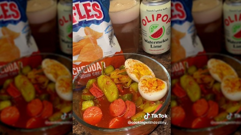 spicy bowl chips