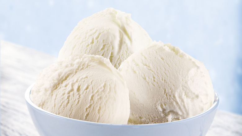 Vanilla ice cream in bowl