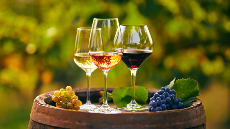 Glasses of wine 