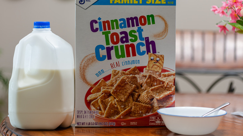 Cinnamon Toast Crunch with milk