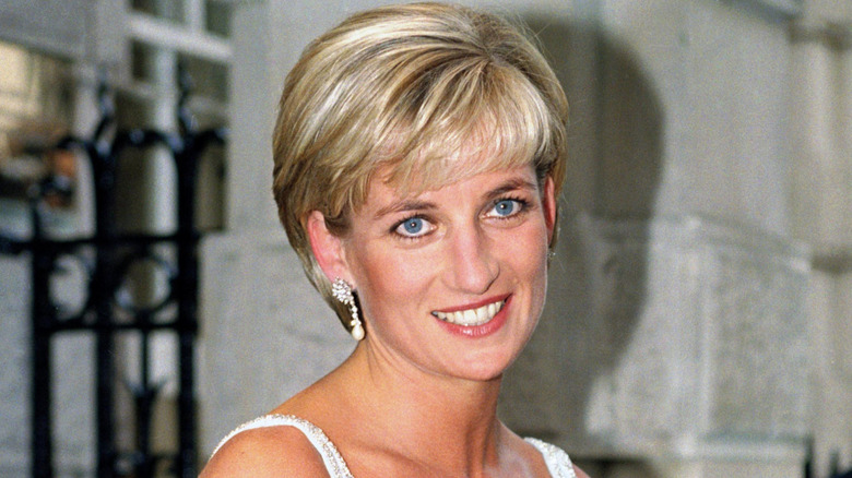 Princess Diana smiling at event