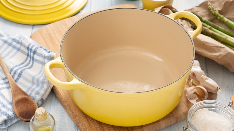 Yellow enamel Dutch oven