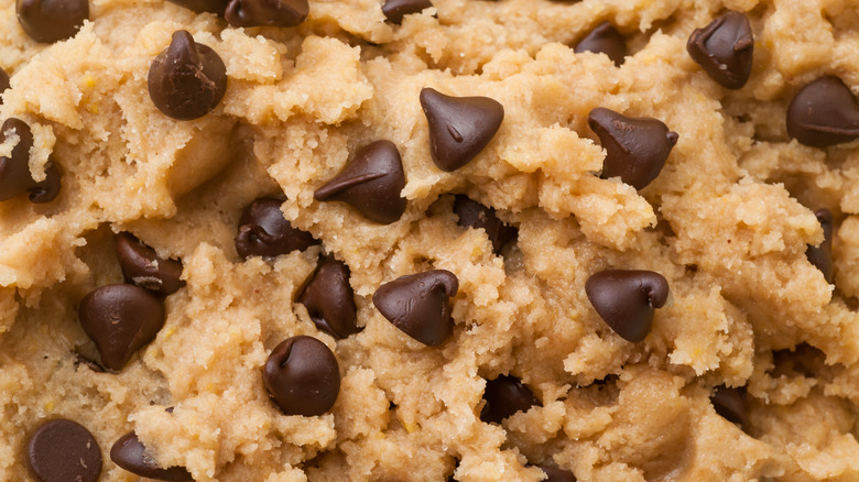 Chocolate chip cookie dough