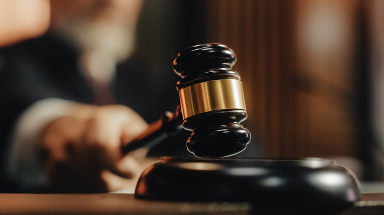 Judge gavel hitting block