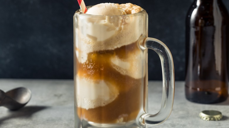 root beer float in mug