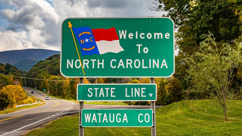 Welcome to North Carolina sign